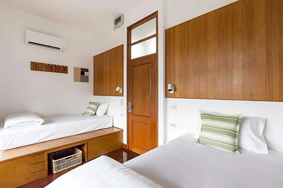 Hidden Garden Hostel-1