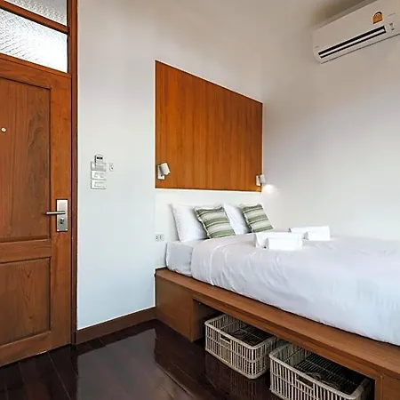 Hidden Garden Hostel-2